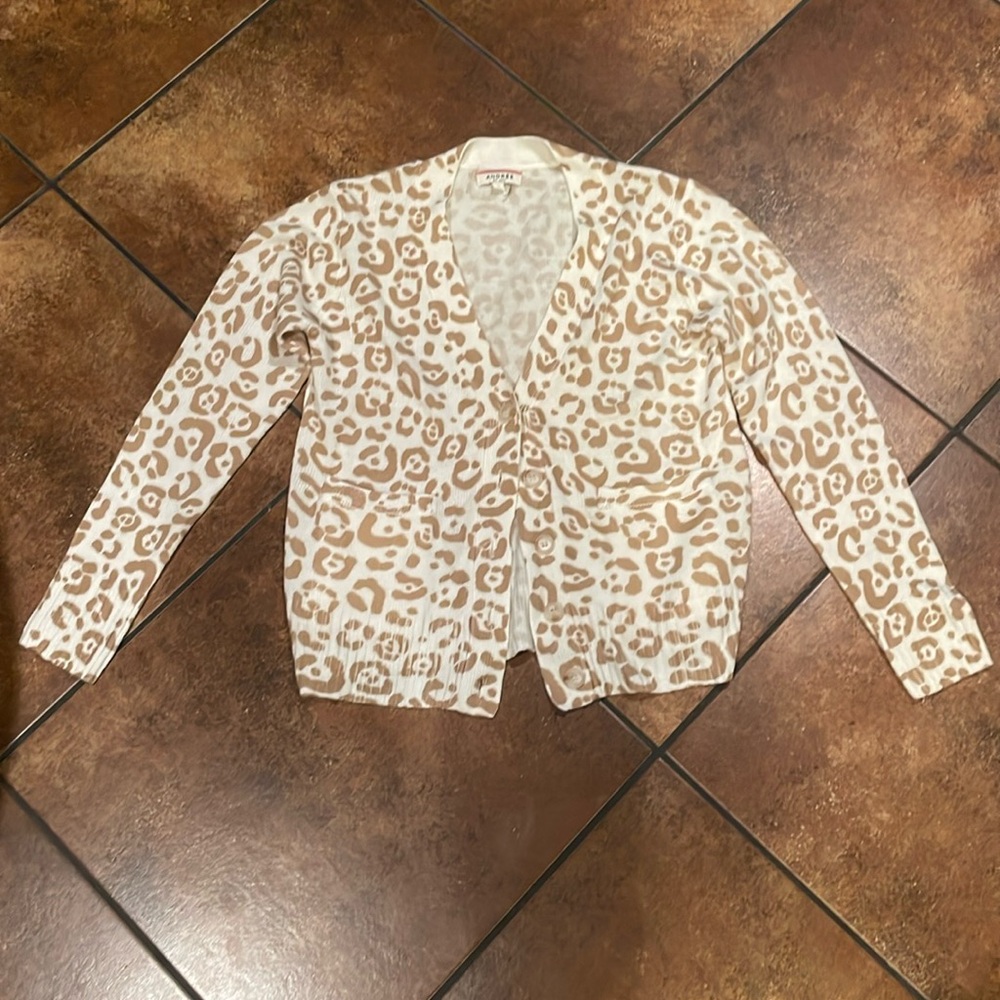 Cheetah sweater